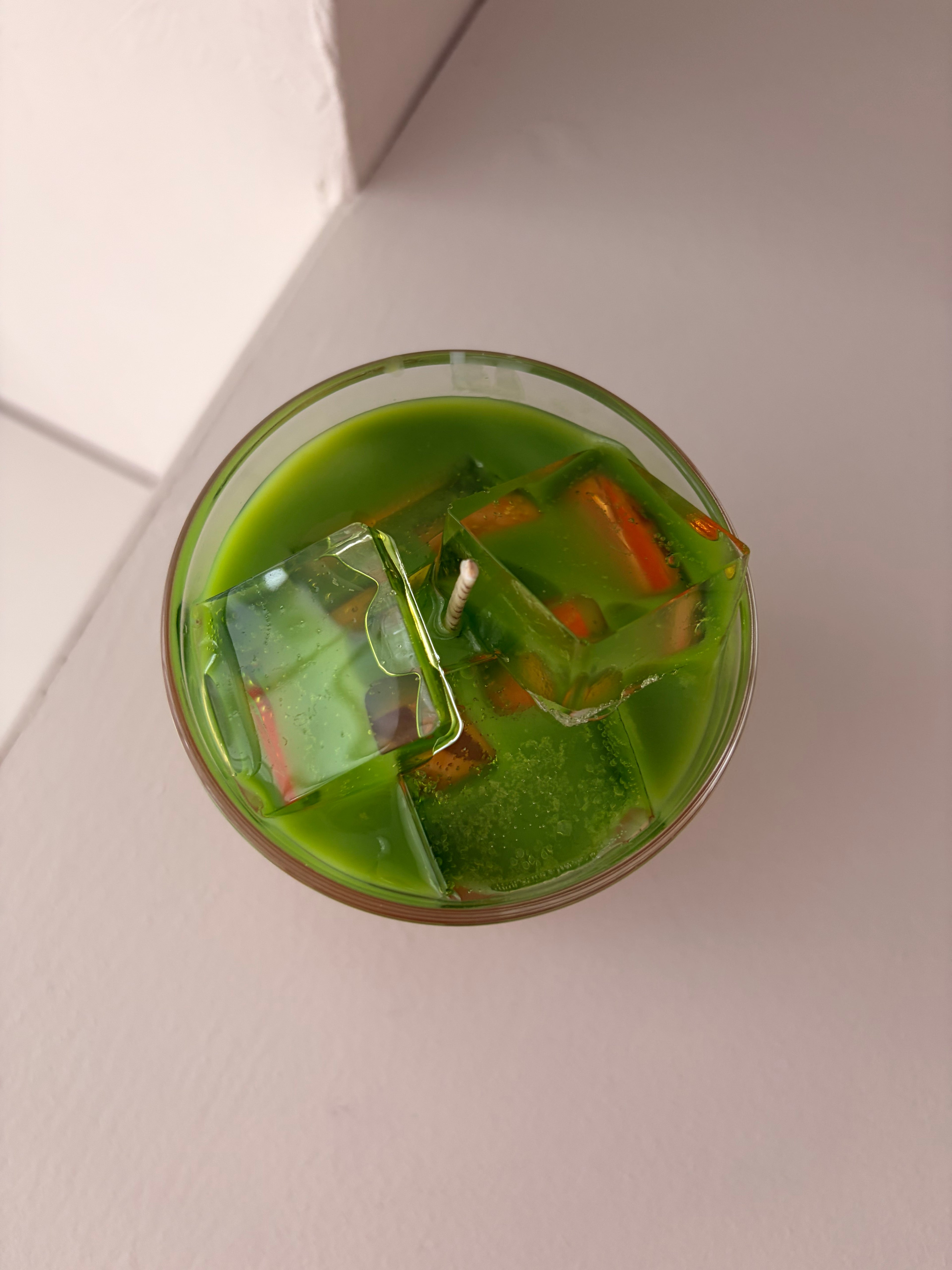 Iced Mango Matcha Latte Kerze