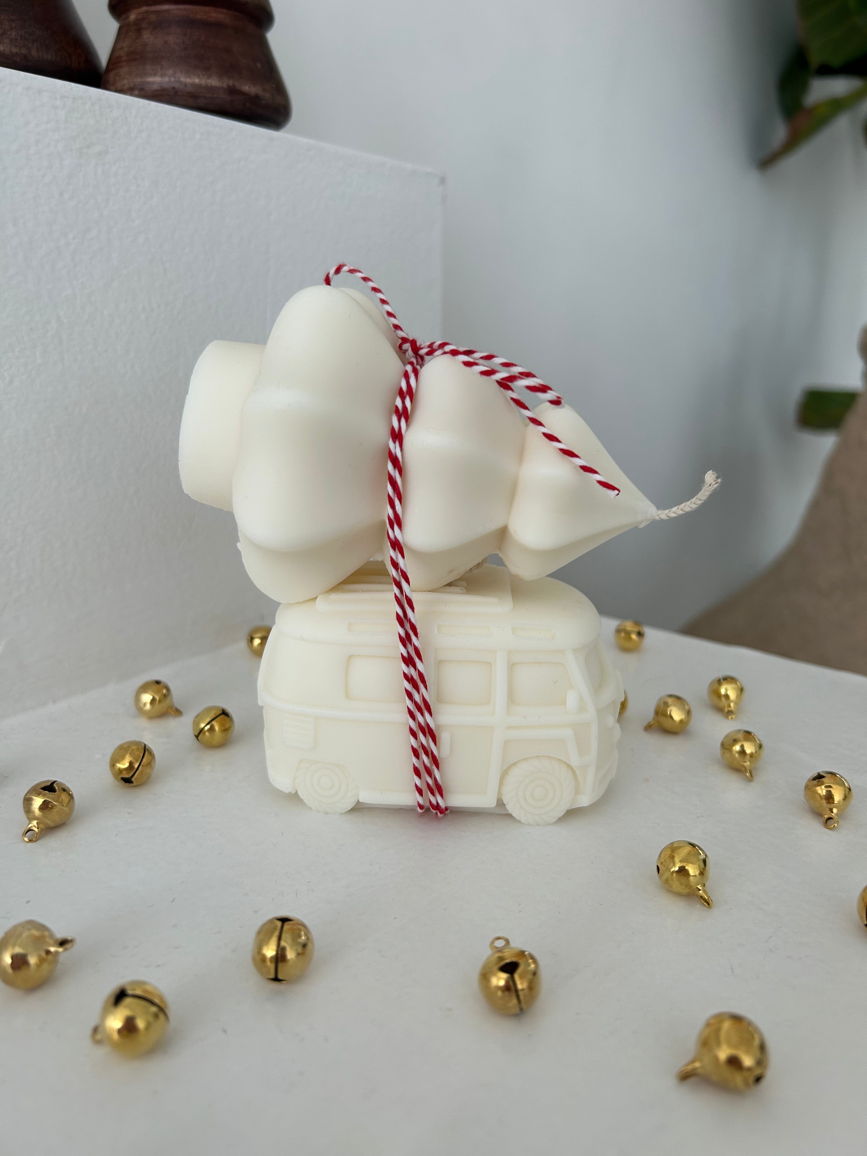 Set VW-Bus und Tannenbaum