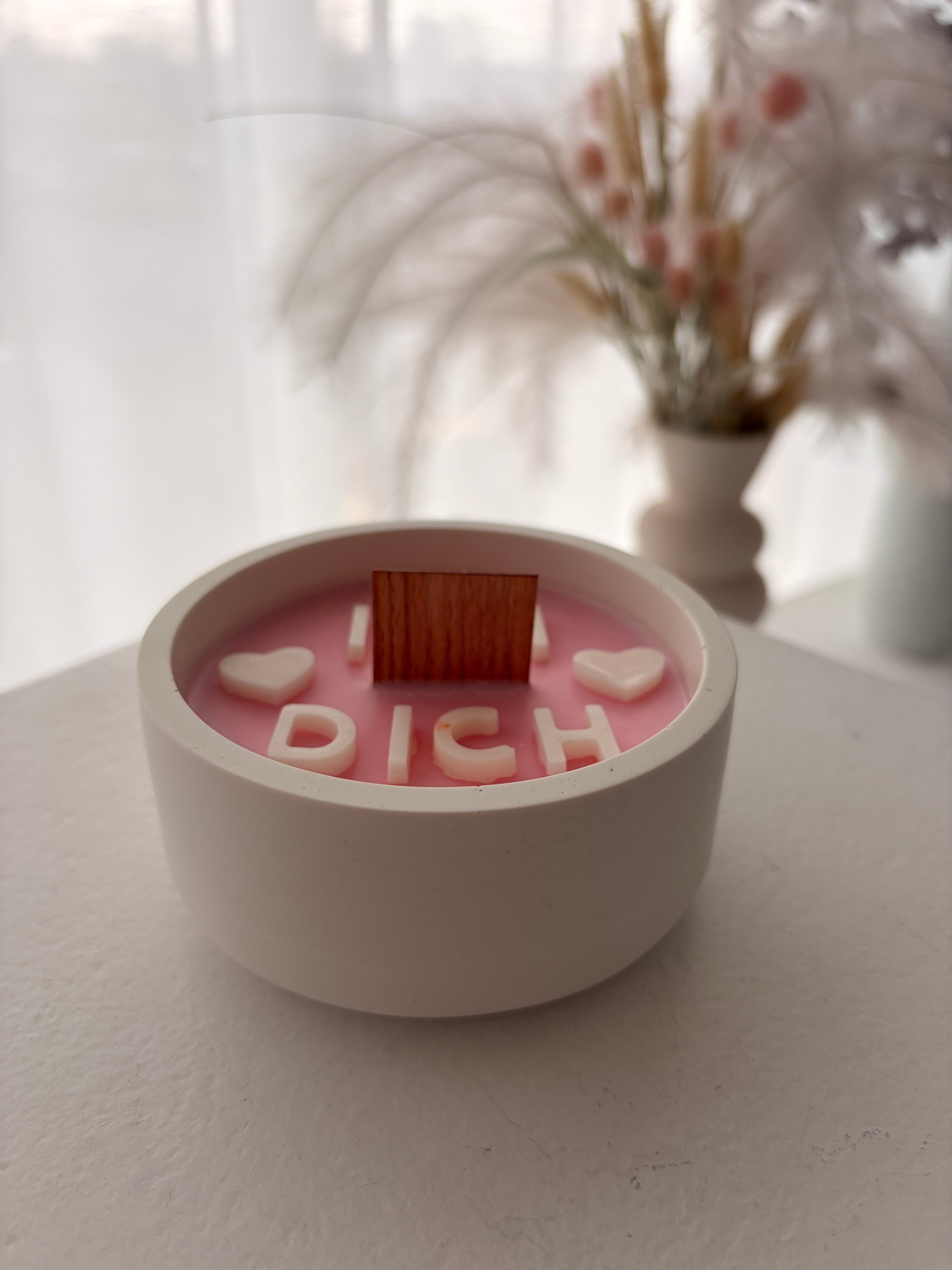 Design your own candle